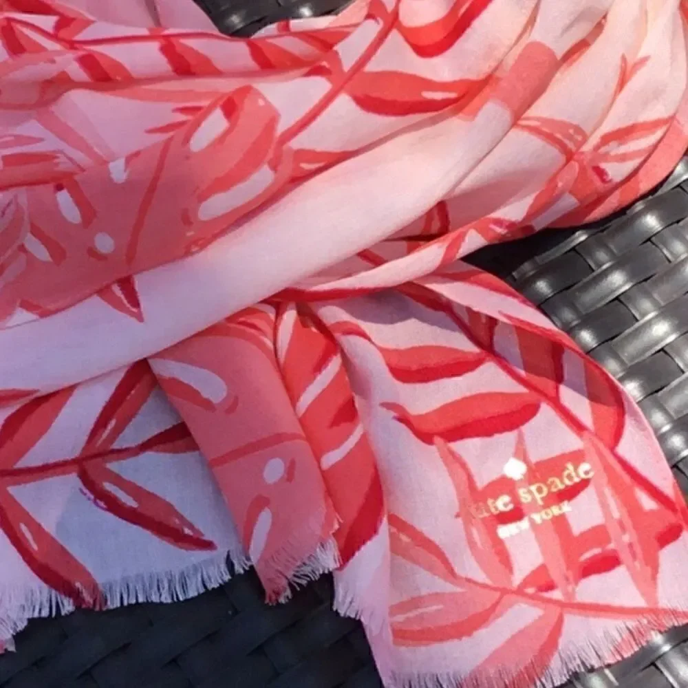 KATE SPADE SCARF BY THE POOL
